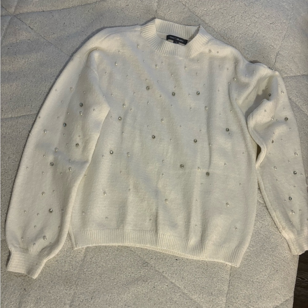 White Rhinestone Sweater🤍 - Picture 2 of 4